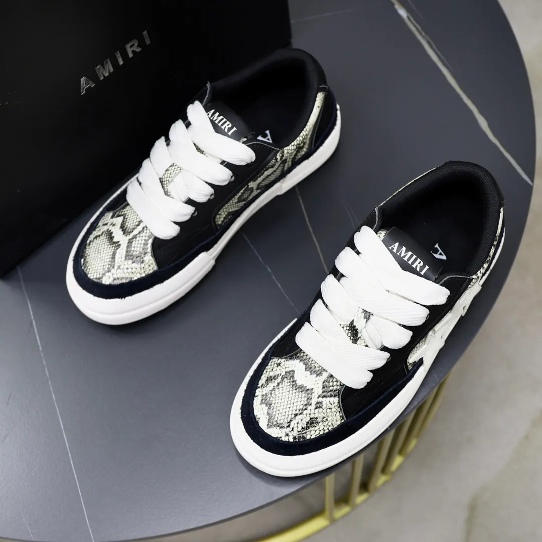 Men's men's shoes 💰540💰🔥🔥🔥 Couple style Amiri2024 new sports and casual shoes, casual, fashionable and versatile flat-soled moral training shoes. Classic color combination + perfect shoe shape, Amiri’s classic Logo star makes you and I fall in love. Imported cow suede leather makes the shoes more high-end. Recommended by major celebrities, bloggers and internet celebrities.   Color: black, off-white, blue, pink, red. Size: Women’s 35-40 (41 is custom-made and non-returnable) Men’s 38-44 (45 and 46 are custom-made and non-refundable)